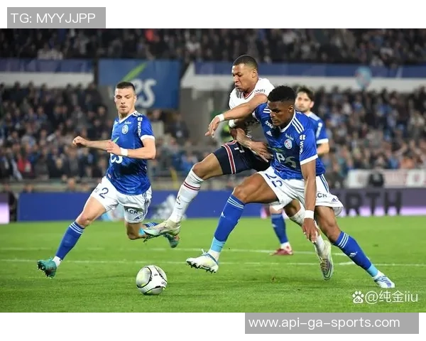 足球盛宴178激情四溢球场对决尽显风采精彩瞬间回顾与未来展望