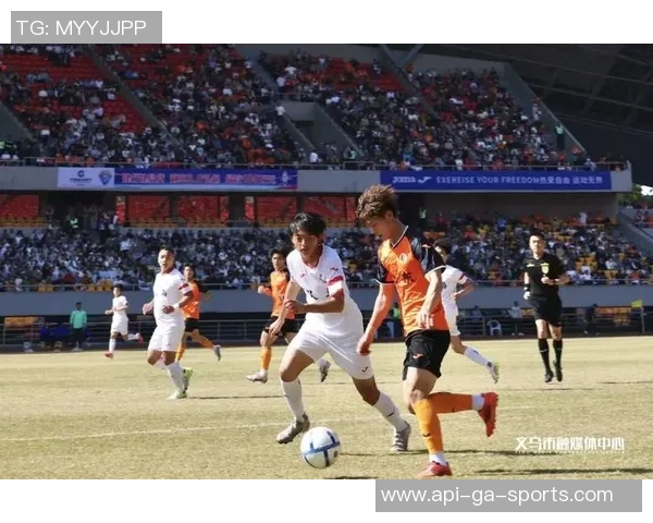 足球西南联赛精彩纷呈各队争夺冠军荣耀的激烈对抗与球迷热情的完美结合